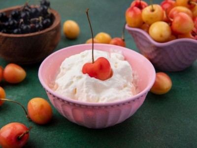 HOW MUCH DO YOU KNOW ABOUT WHIPPING CREAM ?