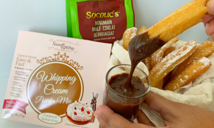 33. SNOW WHIP CRISPY CHURROS WITH GANACHE 33. SNOW WHIP CRISPY CHURROS WITH GANACHE