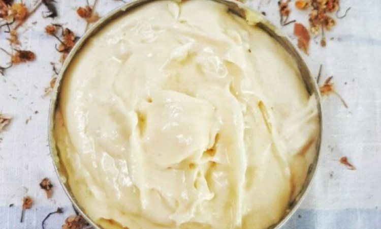 WHAT DOES COCOA BUTTER'S ROLE AS AN ANTIOXIDANT DO FOR YOUR SKIN? WHAT DOES COCOA BUTTER'S ROLE AS AN ANTIOXIDANT DO FOR YOUR SKIN?
