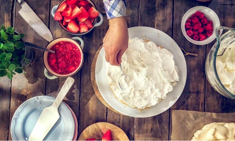 THE HEALTHIEST BENEFITS OF WHIPPING CREAM THE HEALTHIEST BENEFITS OF WHIPPING CREAM