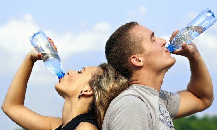 INNOVATIVE METHODS FOR STAYING HYDRATED IN THIS OPPRESSIVE HEAT INNOVATIVE METHODS FOR STAYING HYDRATED IN THIS OPPRESSIVE HEAT