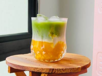 46. ROSIE'S ROSS MATCHA MANGO LATTE
