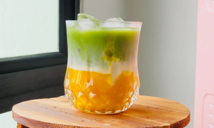 46. ROSIE'S ROSS MATCHA MANGO LATTE 46. ROSIE'S ROSS MATCHA MANGO LATTE