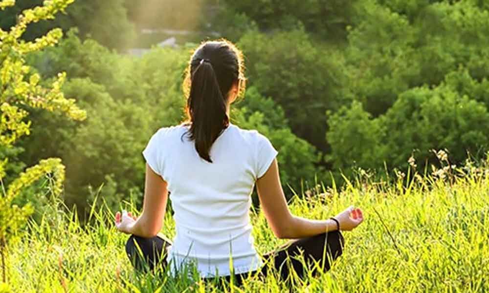 3 FAST STRESS-RELIEVING STRATEGIES