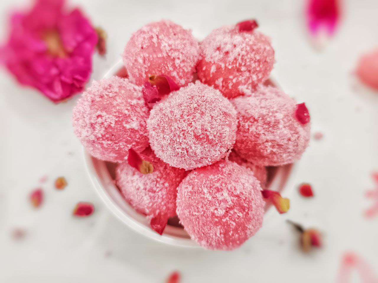 54. SNOW WHIP ROSE CHOCOLATE TRUFFLES