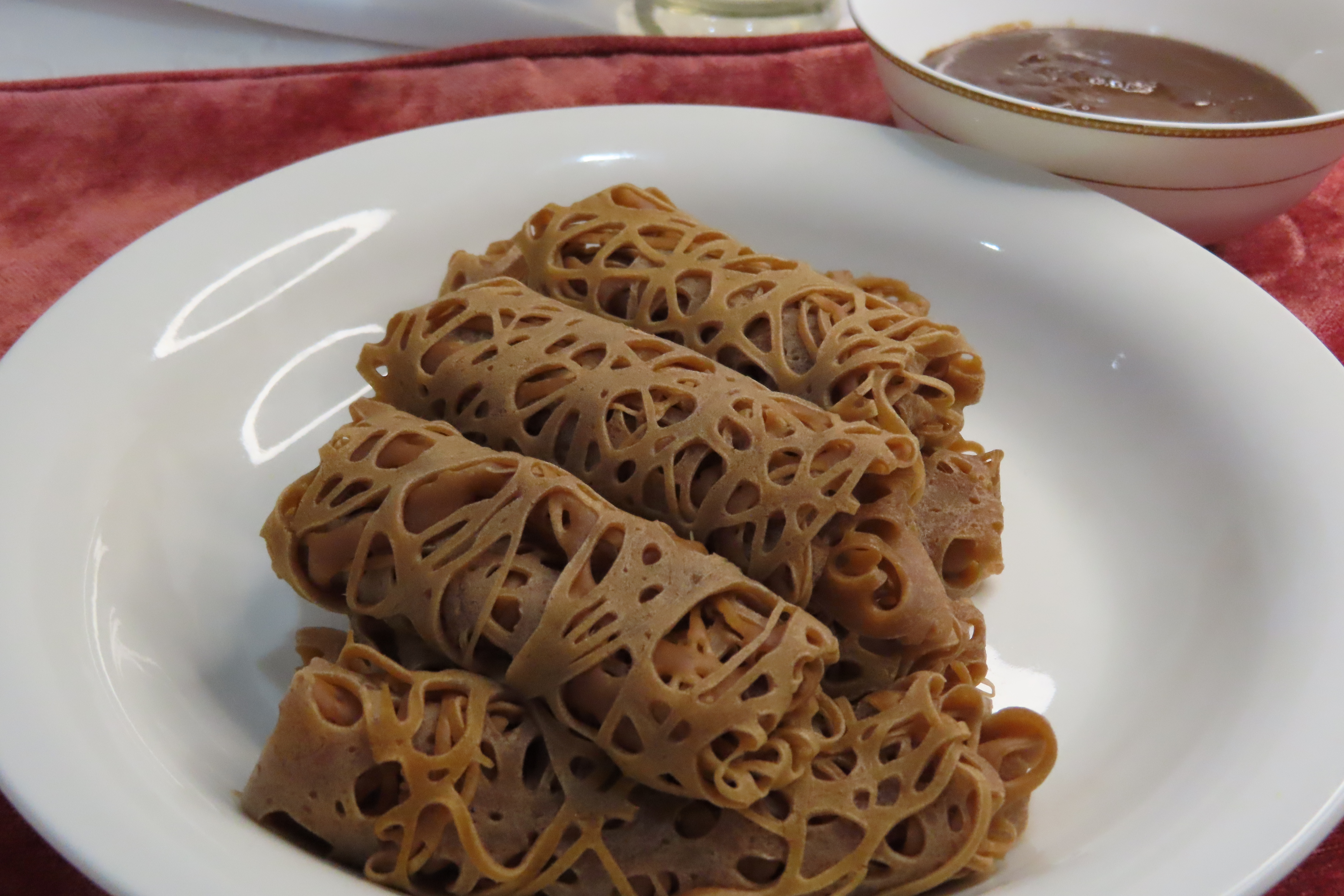 41. SNOW WHIP ROTI JALA CHOCOLATE